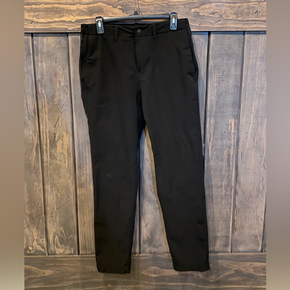 American Eagle Men's athletic tech pants black 30 x 32
